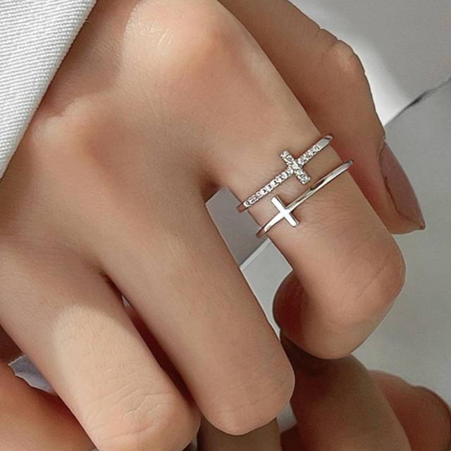 SHEIN 1pc Double Layer Cross Shaped Ring With Rhinestone Detail, Adjustable Open Ring