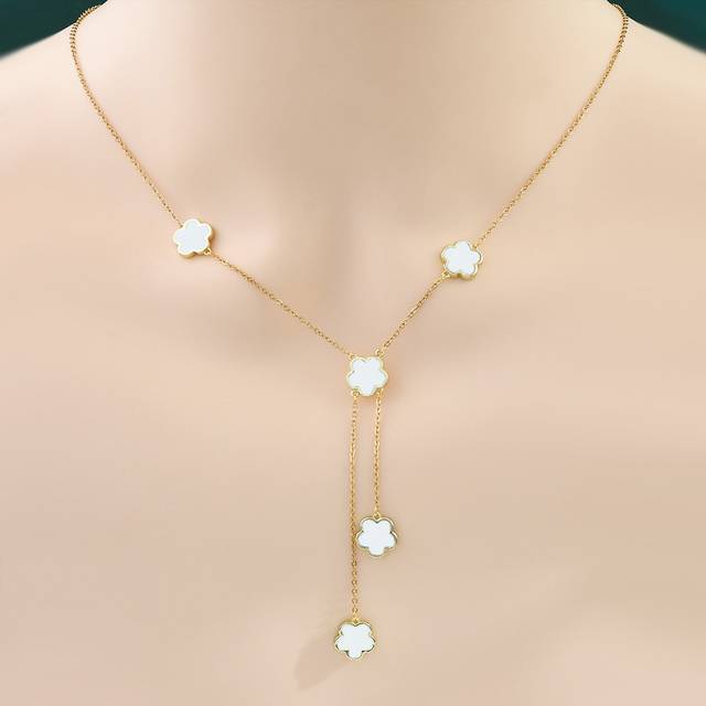SHEIN 1pc Valentine&#39;s Day Fashionable Luxury Personality Simple Women&#39;s Flower Shaped Copper Clavicle Pendant Necklace, Wedding Graduation Date Gift Valenti