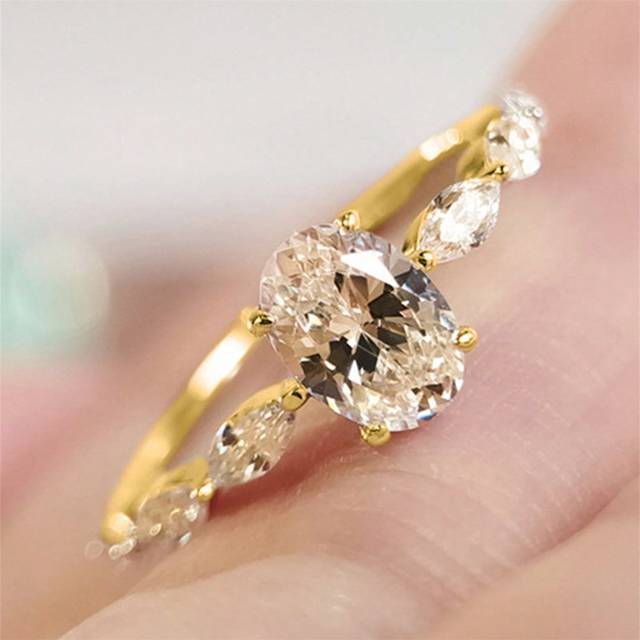 SHEIN 1 PC Elegant Cubic Zirconia Ring For Women For Valentine&#39;s Day Gift Wedding Engagement Anniversary Party Band Jewelry,Mom,Mother,Mother&#39;s Day,Gift