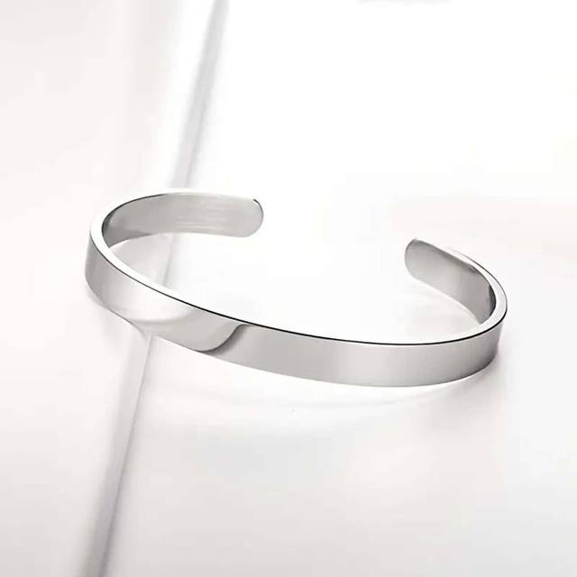 SHEIN 1pc Fashion Stainless Steel Minimalist Cuff Bangle For Men For Daily Decoration, For Jewelry Gift And Party