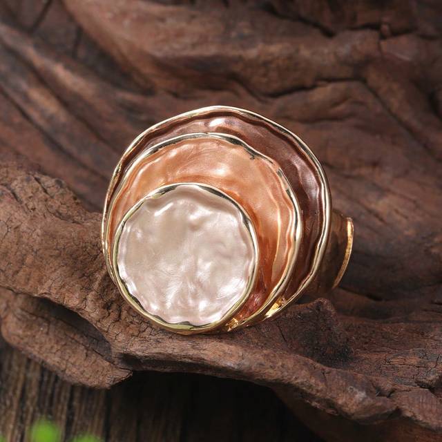 SHEIN 1pc Vintage Zinc Alloy Color Block Round Decor Ring For Women For Party