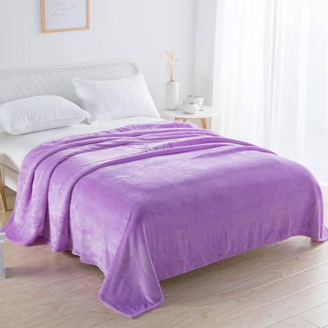 SHEIN 1pc Minimalist Solid Color Flannel Blanket/Throw, Soft & Warm Blanket Fabric, Cozy Throw For Sofa, Bedroom, Living Room, All Seasons, Washable
