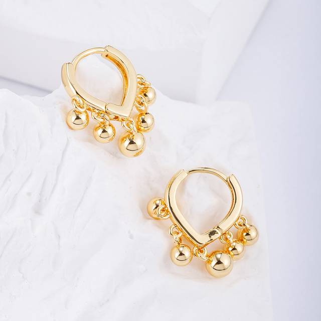 SHEIN 1pair Fashion Simple Pendant & Steel Beads Earrings For Women, Small & Delicate Charm Girl Jewelry Gifts