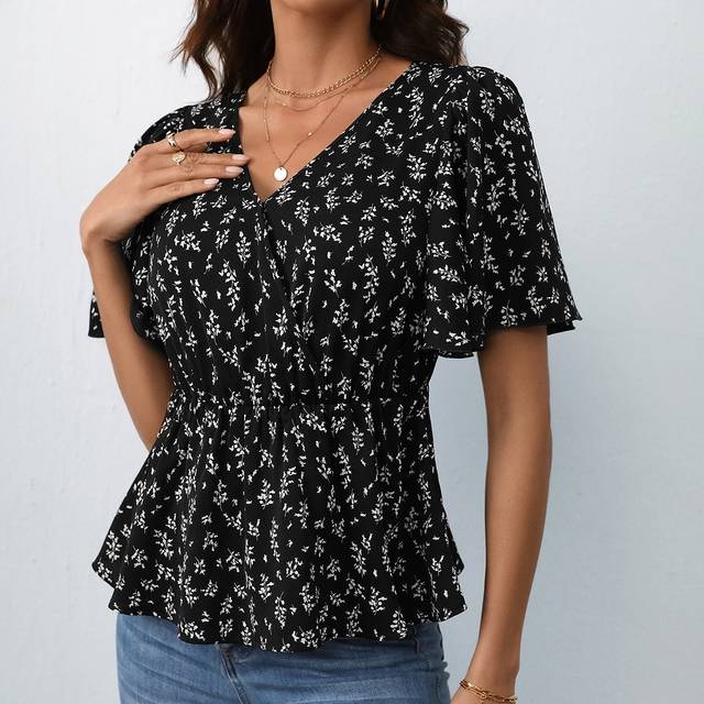 PoÃ©selle Ditsy Floral Print Butterfly Sleeve Peplum Blouse
