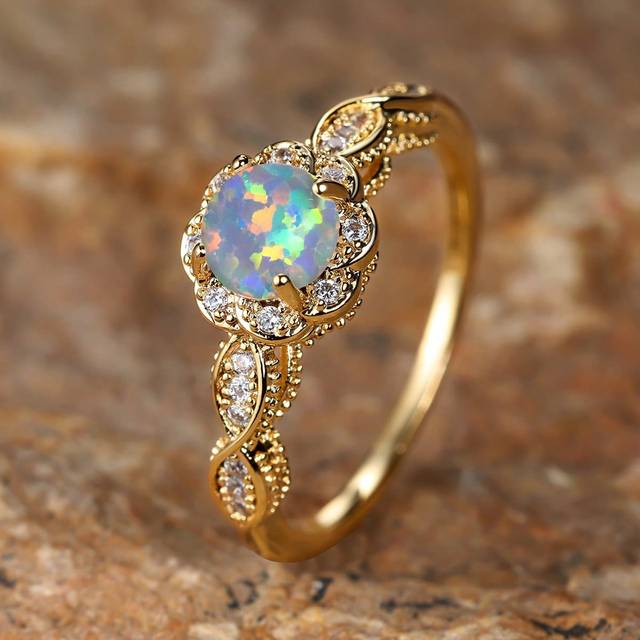 Vanel 1pc Vintage Gold Flower & Lace Detail Opal Ring, Retro Palace Style Opal Ring As Gift For Wife/Mom Valentines,Mom,Mother,Mother&#39;s Day,Gift