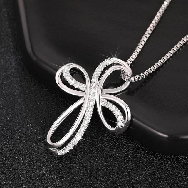 st Utsökt Cubic Zirconia Dekor Cross Pendant Halsband för kvinnor för fest - Silver (En-Storlek)