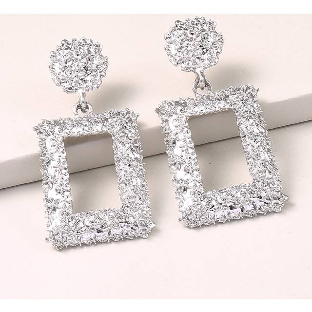 SHEIN 1pair Retro Style Alloy Textured Geometric Square Spray Paint & Electroplated Earrings For Women, Daily Wear