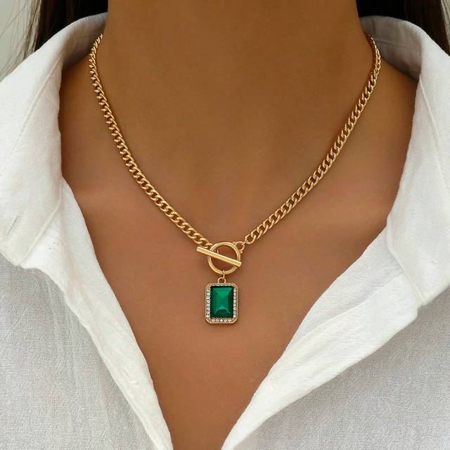 SHEIN 1pc Vintage Granny Green Rectangle Gemstone Pendant With Gold Color Chain & Simple Ot Clasp Collar Necklace For Women - Suitable For Party And Daily W