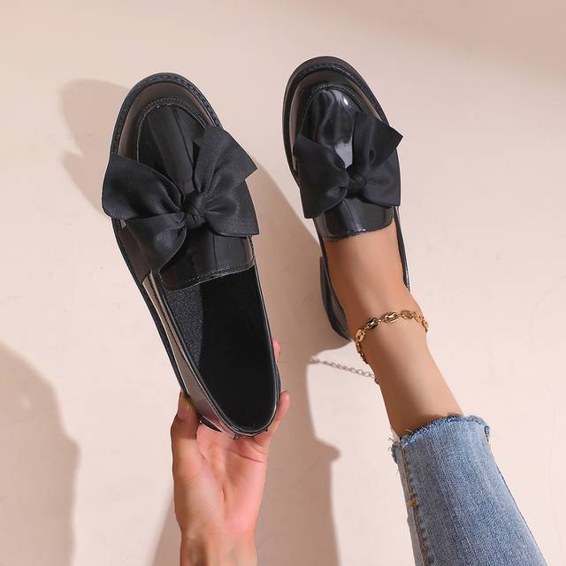 Platta loafers med rund tå för kvinnor med rosettdekoration, svart (EUR35,EUR36,EUR37,EUR38,EUR39,EUR40,CN35,CN36,CN37,CN38,CN39,CN40,CN41,CN42)