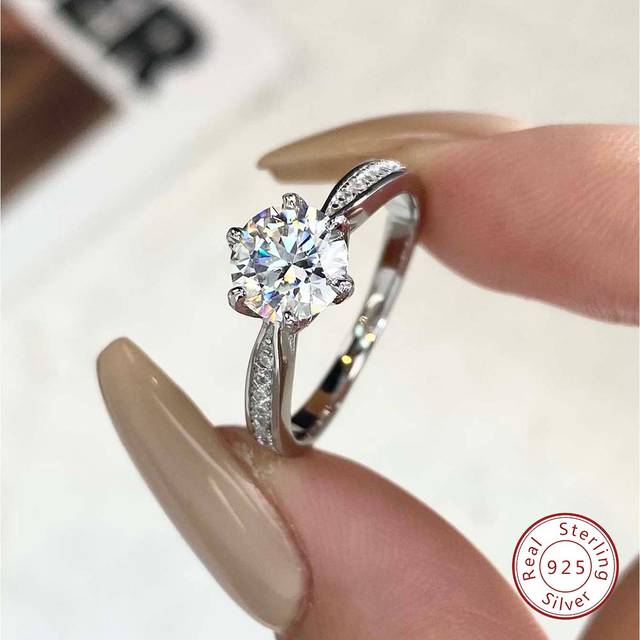 Newsoul 1PC Luxury Real 1CT Moissanite Rhinestone Rings For Women 925 Sterling Silver Wedding Engagement Eternal Promise Ring Fine Jewelry Anniversary Gift Br