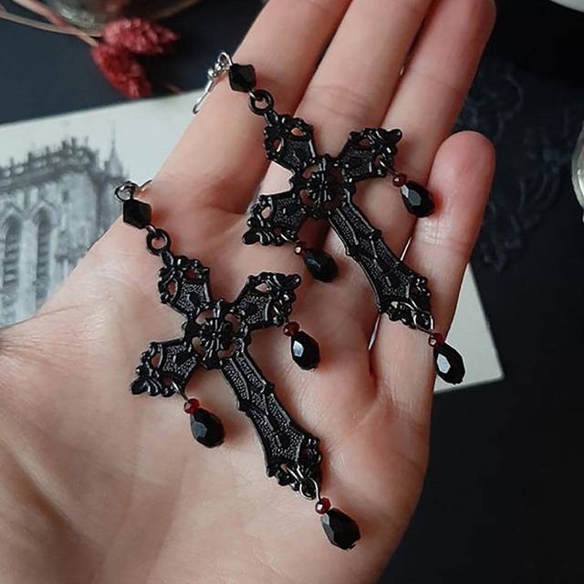 SHEIN 1 Pair European & American Retro Gothic Texture Cross & Waterdrop Glass Crystal Dangle Earrings For Women, Daily Wear