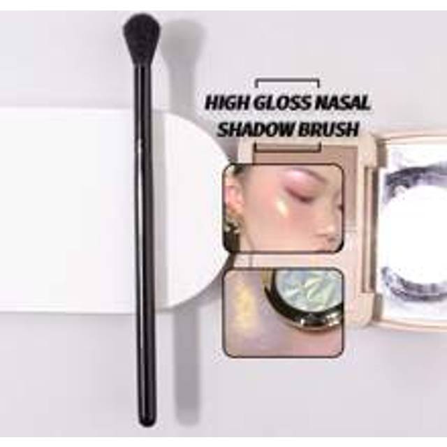 SHEIN 1pc Black Multifunctional Highlighter Brush & Partial Makeup Brush & Blush Brush, Suitable For Beginners