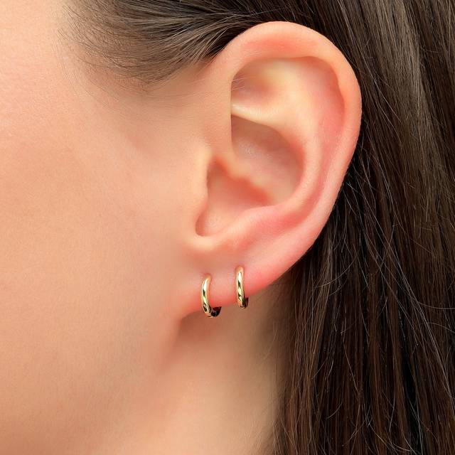 SHEIN Fashionable and Popular Men&#39;s Stainless Steel Minimalist Hoop Earrings for Jewelry Gift and for a Stylish Look