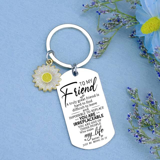 SHEIN Street 1PC Stainless Steel Letter True Friendship Gifts For Women Best Friend Keychain Birthday Gift