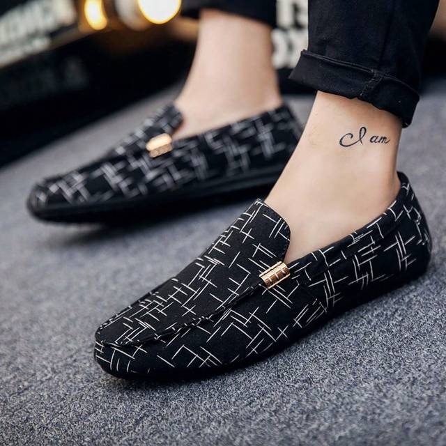 Casual Loafers för män Slip-On andningsbara körskor, stor storlek 46 (rekommenderar att beställa en storlek upp) - Svart (EUR38,EUR39,EUR40,EUR41,EUR42,EUR43,EUR44,EUR45,EUR46)