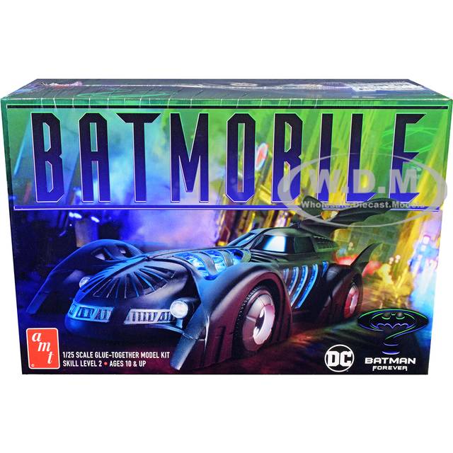 Skill 2 Model Kit Batmobile &#34;Batman Forever&#34; (1995) Movie 1/25 Scale Model by AMT