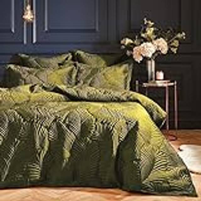 Paoletti Palmeria Quilted Velvet Super King Duvet Cover Set, Green