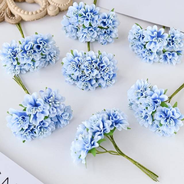 SHEIN 1 Bouquet (6 Heads) Artificial Carnation Flowers Bouquet MINI Letter DIY Wreath Material Candy Box Accessories Home Wedding Decoration Bride Wrist Flo