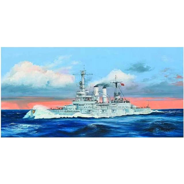 Trumpeter 1/350 Scale Schleswig-Holstein Battleship Model Kit - Black