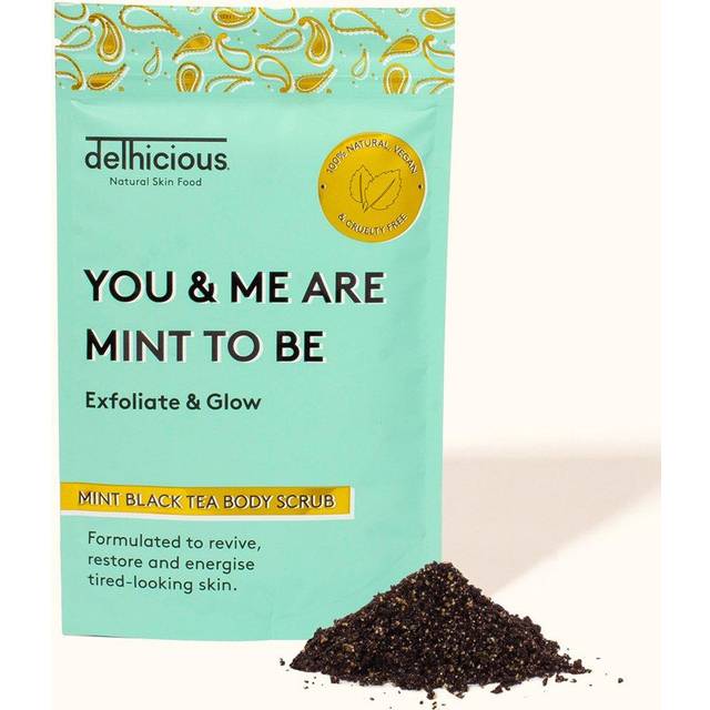 Delhicious You Me Are Mint To Be Mint Black Tea Body Scrub 100 g