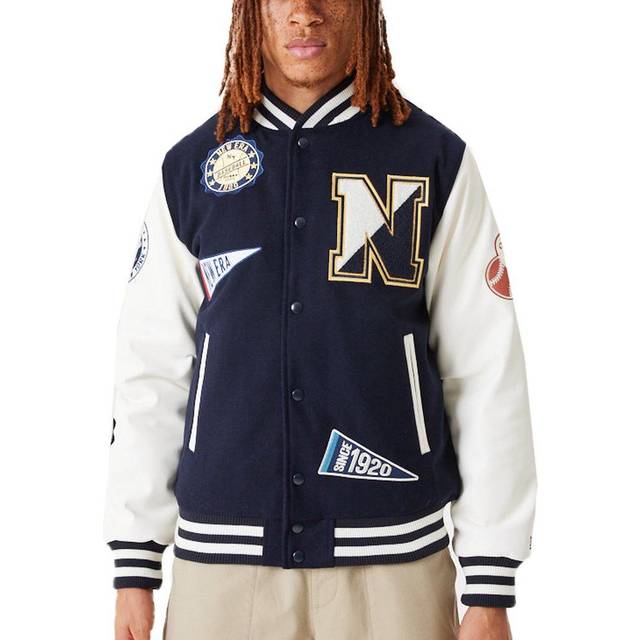 New Era Varsity College Jacke - Heritage All Over Patch