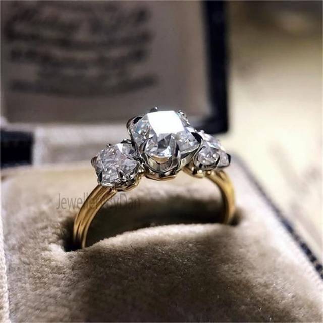SHEIN 1pc Elegant Bicolor Women&#39;s Cubic Zirconia Ring, Deluxe Engagement Wedding Accessory, Fashion Jewelry