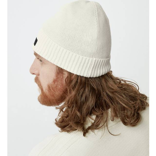 Canada Goose Small Emblem Toque (Men, Northstar White, ONESIZE) (ONESIZE)
