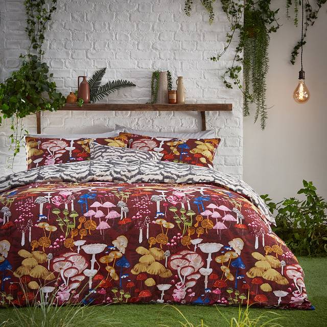 Amanita Plain Weave 144 TC Reversible Duvet Cover Set - Redwood (Double - 2 Standard Pillowcases)