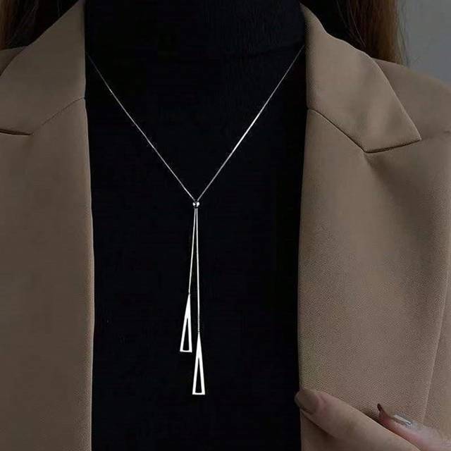 1 st Fashionabla minimalistiska kalla vindtriangeln Pull & Long Y Lariat halsband - Silver (En-Storlek)