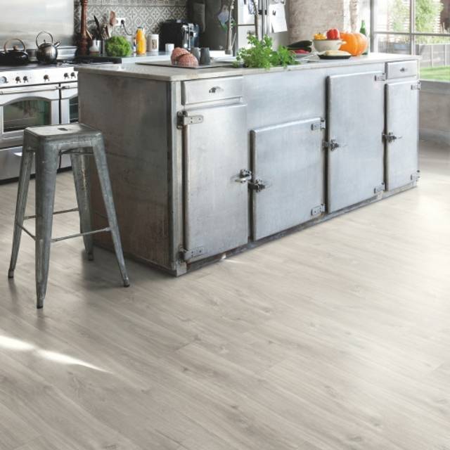 Quick-Step Magnifico Canyon Grey Oak with Sawcuts Rigid Luxury Vinyl Flooring with Integrated Underlay - 2.128m2