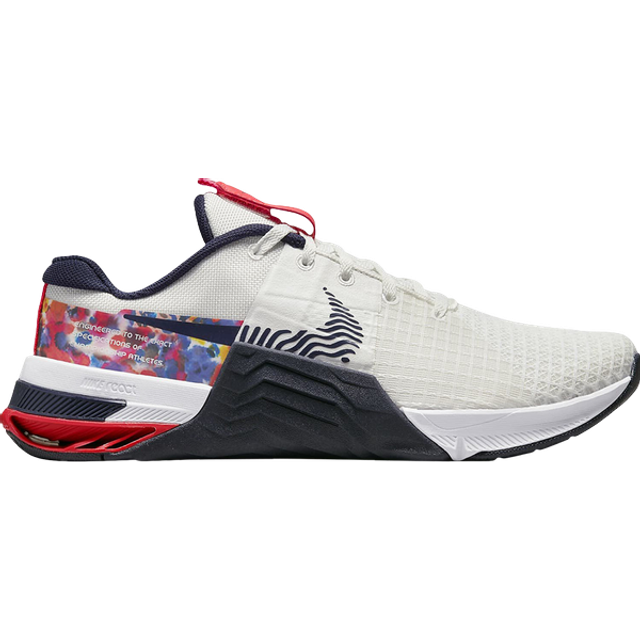 (WMNS) Nike Metcon 8 Training Shoes 'Summit White' DO9327-101 - Summit White/Hyper Pink/Bright Crimson - 6