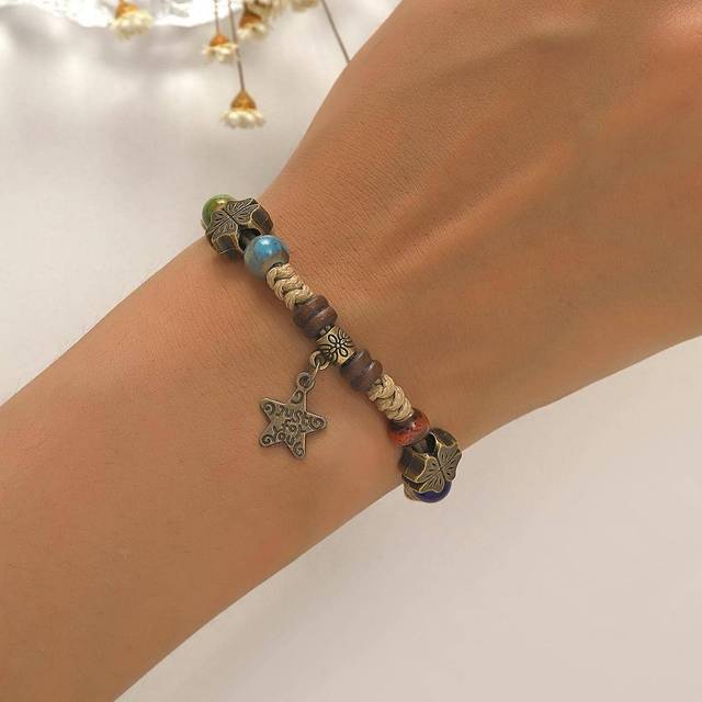 SHEIN 1pc Vintage Porcelain Star Charm Bead Decor String Bracelet For Women For Daily Decoration