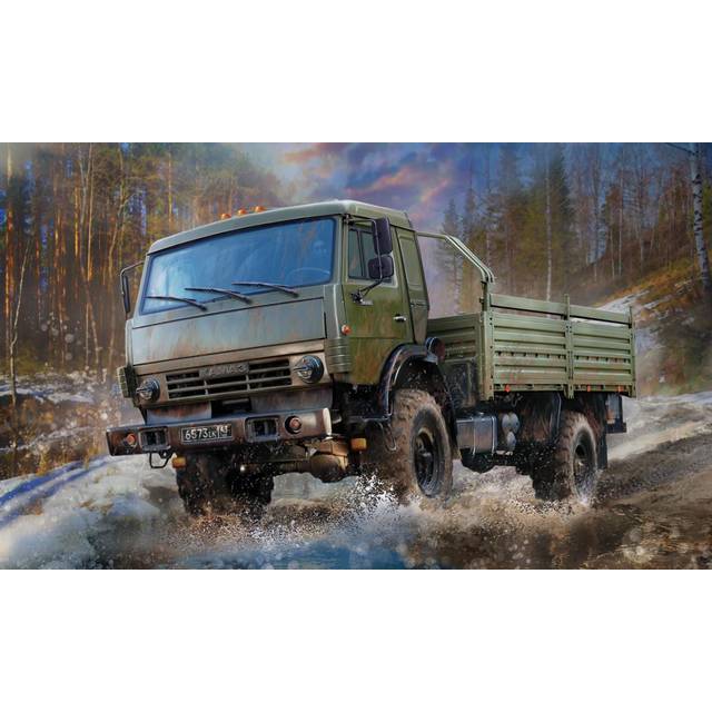 Zvezda 1:35 Russian K-4326 2 Axle Military Truck Model Kit