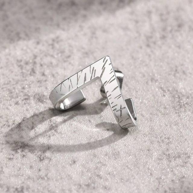 SHEIN 1pc Stainless Steel Silver Geometric Shaped Stud Earring For Men