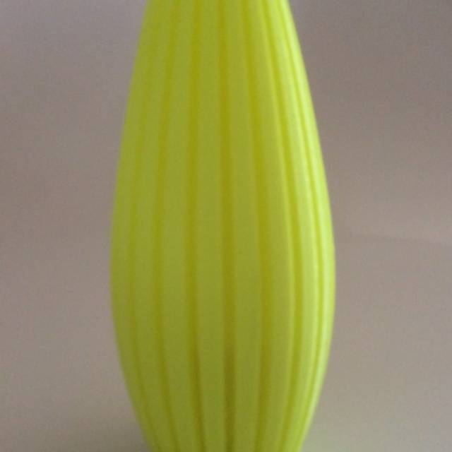 Vertical Vase 17cm - Yellow