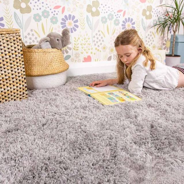 Super Soft Luxury Silver Shaggy Rug - Aspen - 60cm x 110cm - Grey