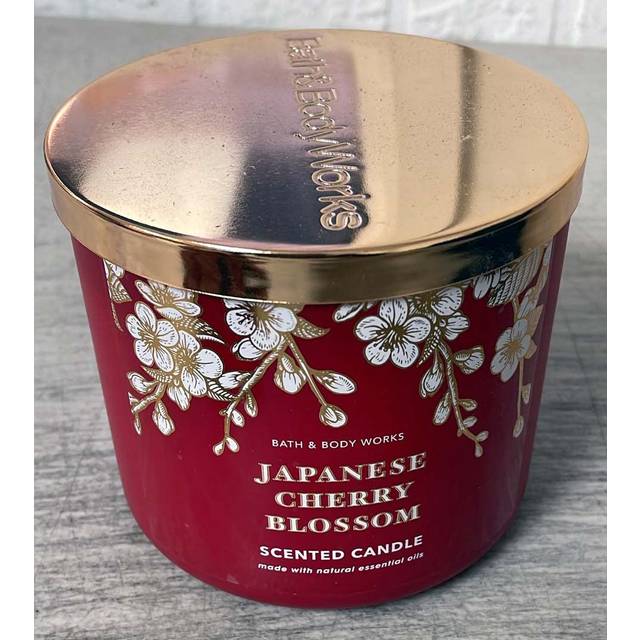 Bath and Body Works 3-wick Candle Japanese Cherry Blossom 14.5 Oz.