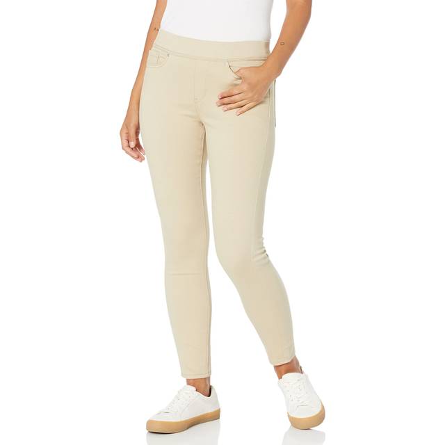 Signature by Levi Strauss & Co. Gold Women's Totally Shaping Pull-On S