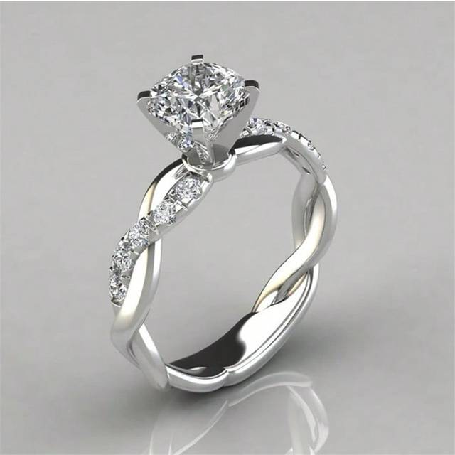 SHEIN 1pc Rose Gold Princess Cut Cubic Zirconia/Round Zirconia/Twist Engagement/Wedding Ring For Women, Proposal, Wedding Ceremony, Graduation, Anniversary,