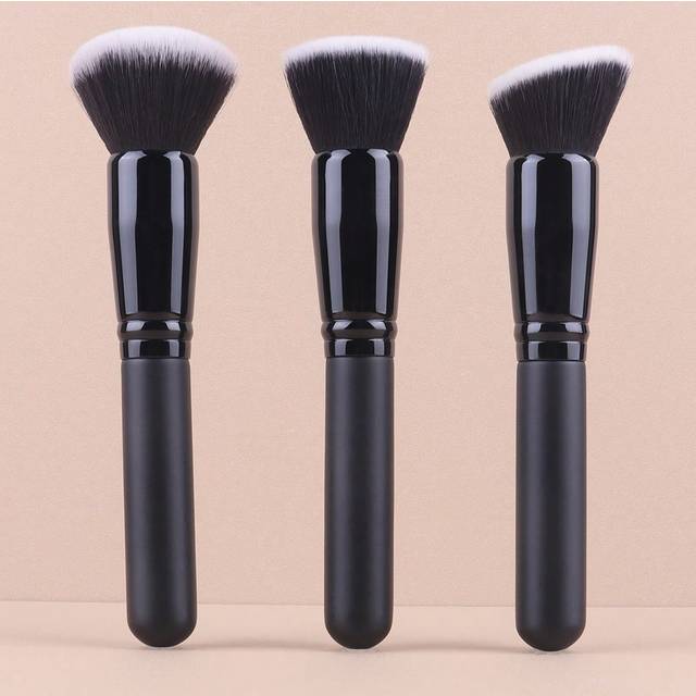 SHEIN 3pcs Loose Powder Brush, Foundation Brush, Blush Brush