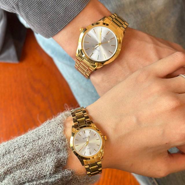 SHEIN New Ultra-Thin Gold Silver-Faced Waterproof Couple&#39;s Watch, A Pair Of Korean Version Fashionable, Simple, Elegant, Business Casual, Versatile Steel Ba