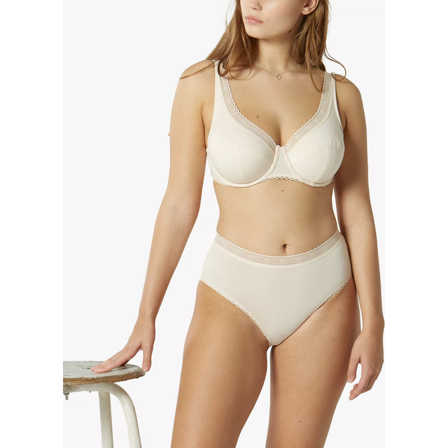Maison Lejaby La Petite Underwired Bra, Rose Lacte