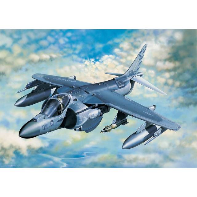 Tru02286 - Trumpeter 1:32 - Mcdonnell -douglas Av-8b Harrier Ii Plus
