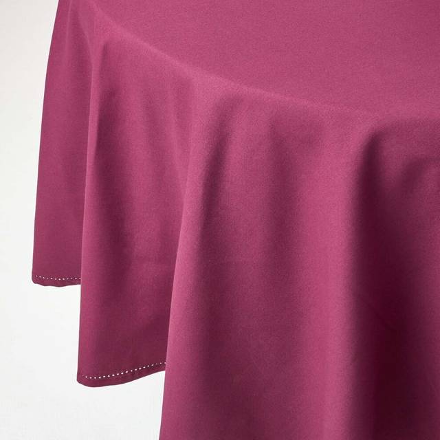 Homescapes Plain Cotton Plum Tablecloth, 70 Inches Round - Purple