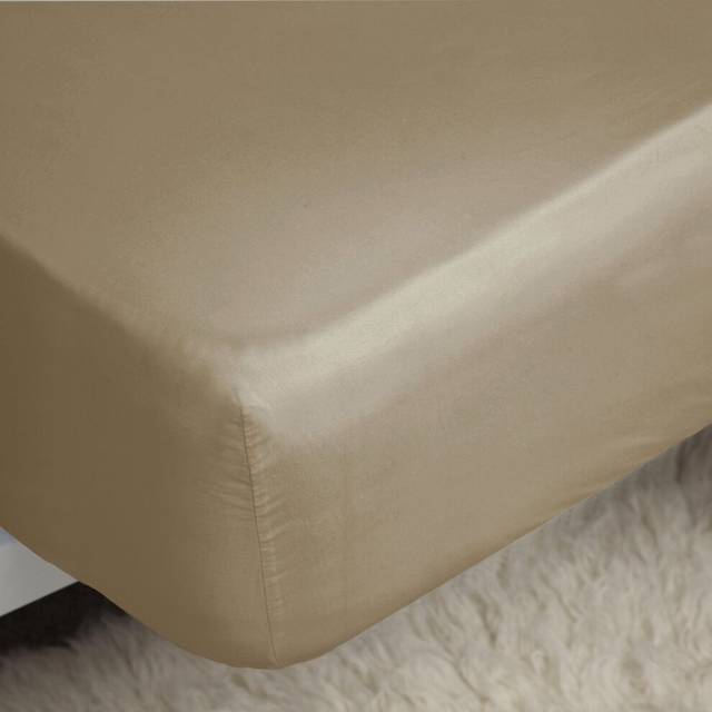(Kingsize, Walnut Whip) Belledorm Easycare Percale Fitted Sheet