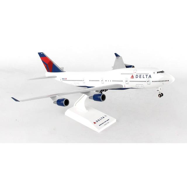 Boeing 747-400 Commercial Aircraft &#34;Delta Air Lines&#34; (N661US) White with Red and Blue Tail (Snap-Fit) 1/200 Plastic Model by Skymarks