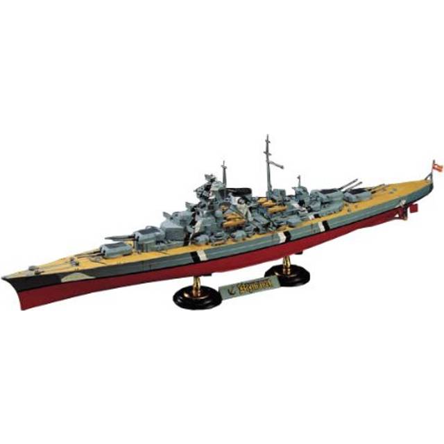 Academy German Battleship Bismarck Model Kit   Navy