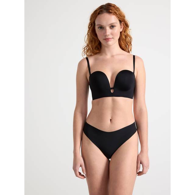 Strapless deep plunge push-up bra