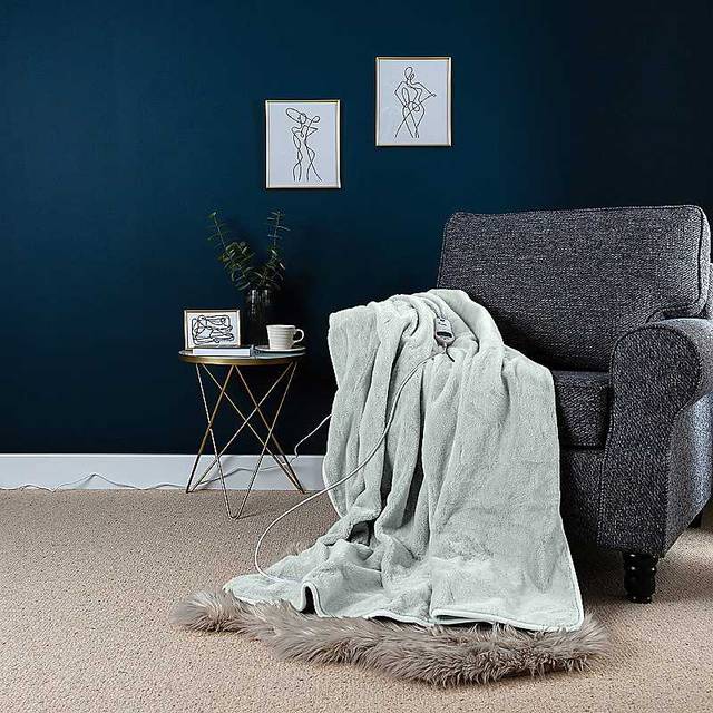 Slumberdown Elegantly Warm Heated Throw – Large Electric Blanket for Beds, Sofas & Settees, Soft Fleece with 10 Heat Settings & Adjustable Timer – Cos - Light Pistachio (160cm W X 130cm L)