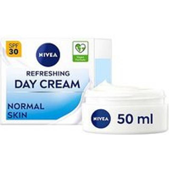 NIVEA Refreshing Day Cream 24h Moisture with Vitamin E for Normal Skin SPF30 50ml